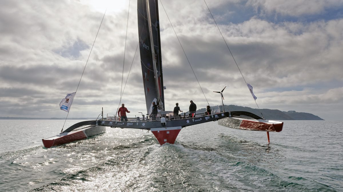 Iodysséus: Science on a racing sailboat