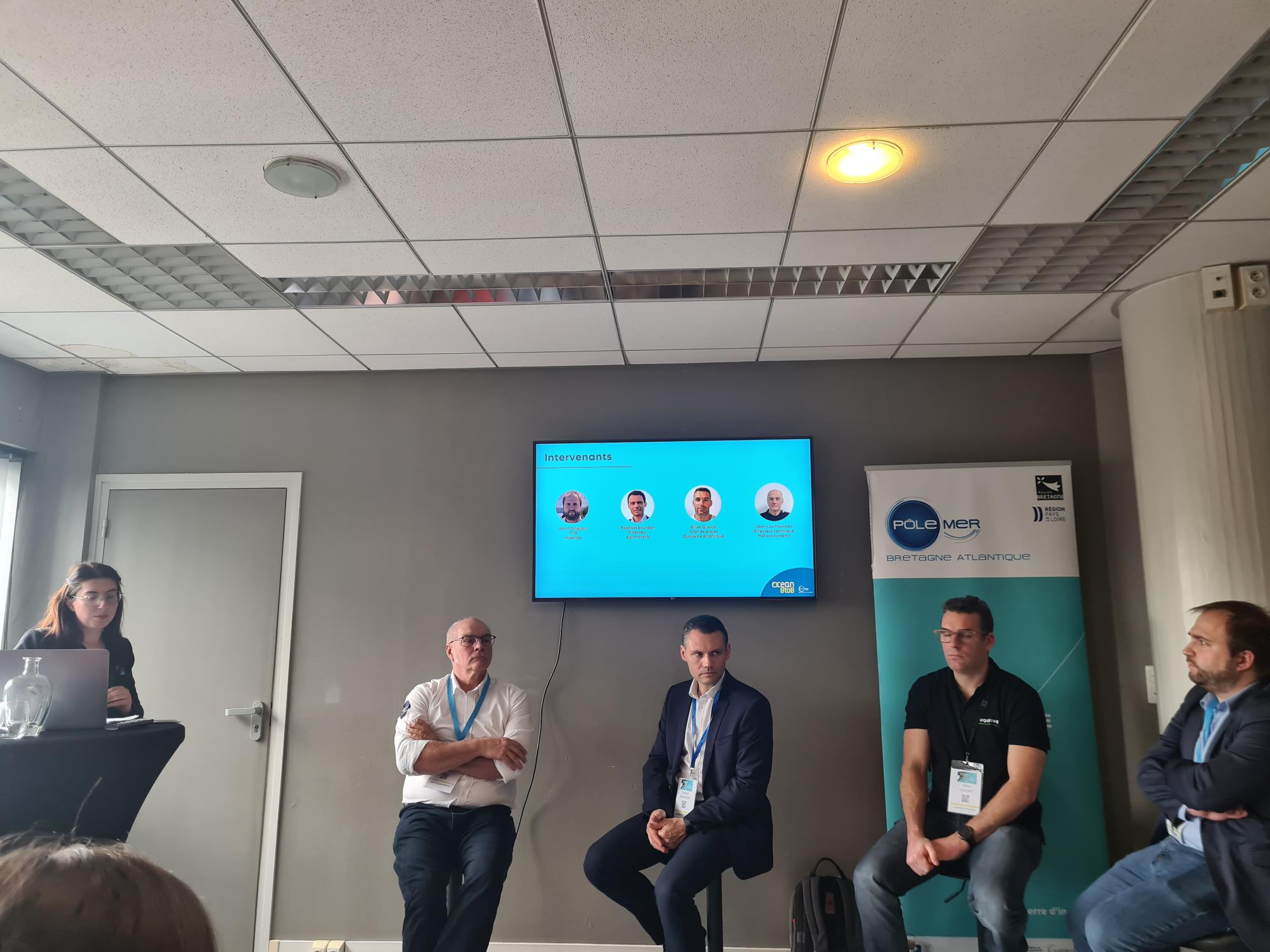 Pauline Presse anime un atelier sur la diversification des PME vers le maritime comme relais de croissance, aux côtés d’intervenants de Nusense, H2X Ecosystems, Agriprotech et Duqueine.
