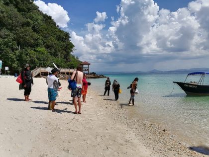 KUL06 - Accessible Ecotourism backed with scientific evidence and policy