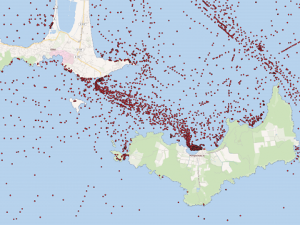 TOU07 - Modelisation of the volume of boats (regular lines vs private boats) around the Var islands based on GPS tracks and satellite photographies / Modélisation du volume de bateaux (lignes régulières vs bateaux privés) autour des îles du Var sur la ba