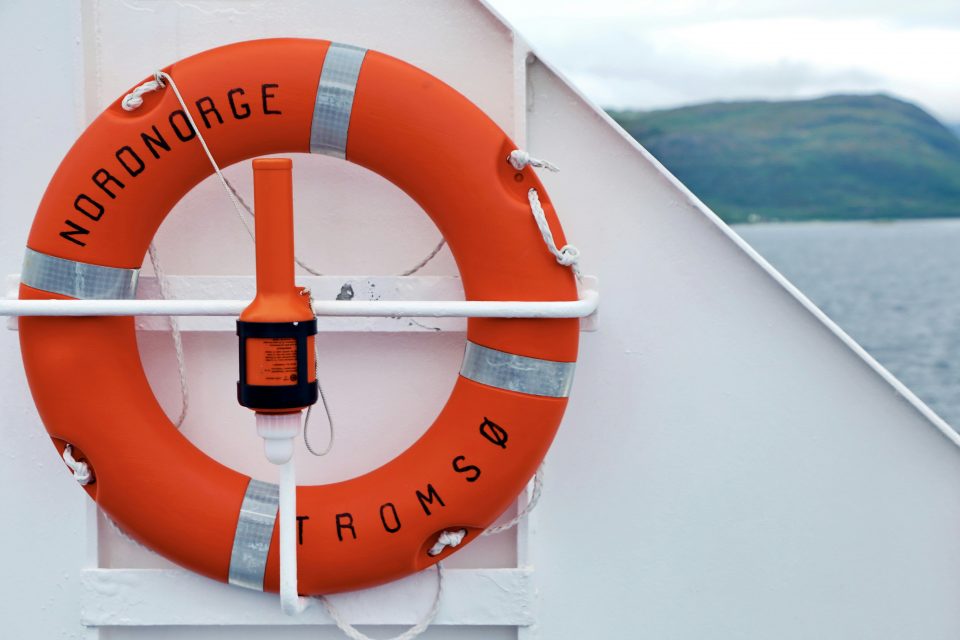 SPL05: Application to aid sea rescue operations